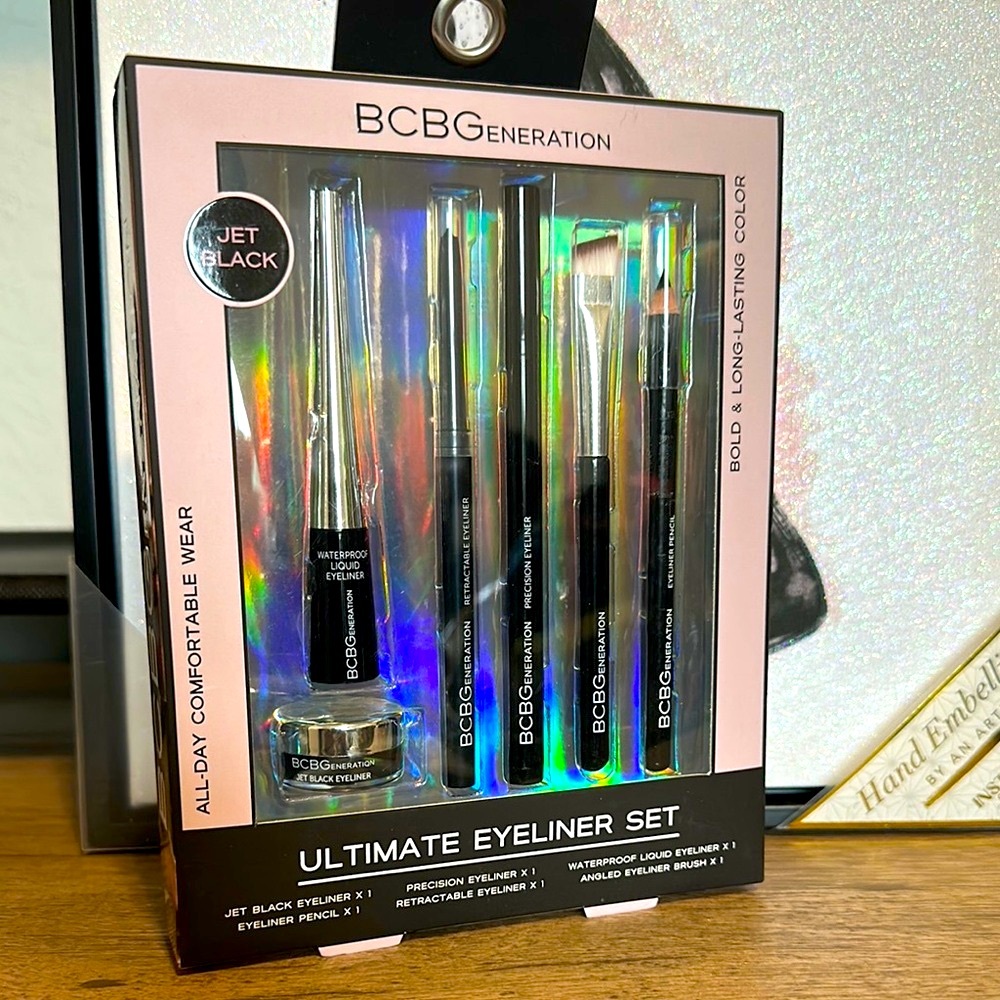 BCBGeneration Ultimate 6 Piece Eyeliner Set - Jet Black